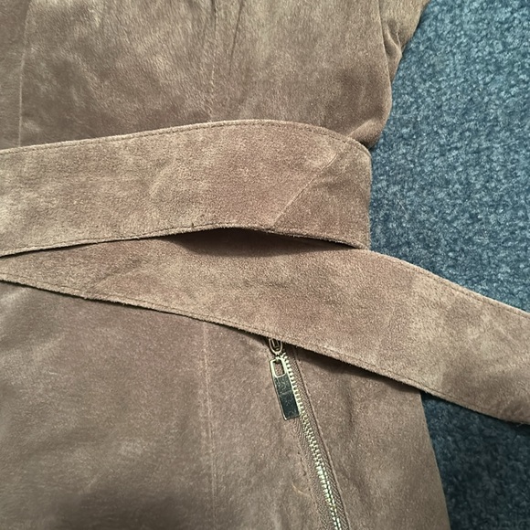 Bebe genuine suede vest - Picture 3 of 4